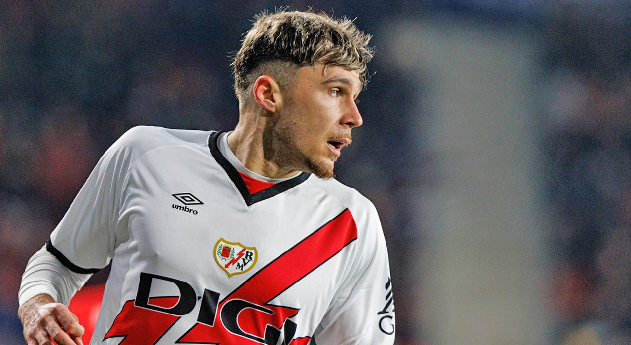 LaLiga EA SPORTS game between teams of CA Osasuna and Rayo Vallecano at El Sadar