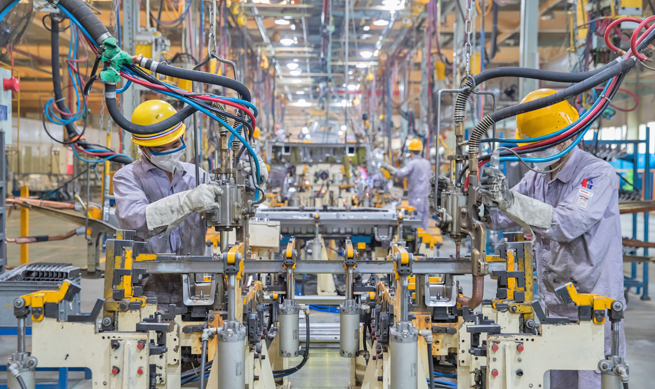 DFSK factory vehicle production