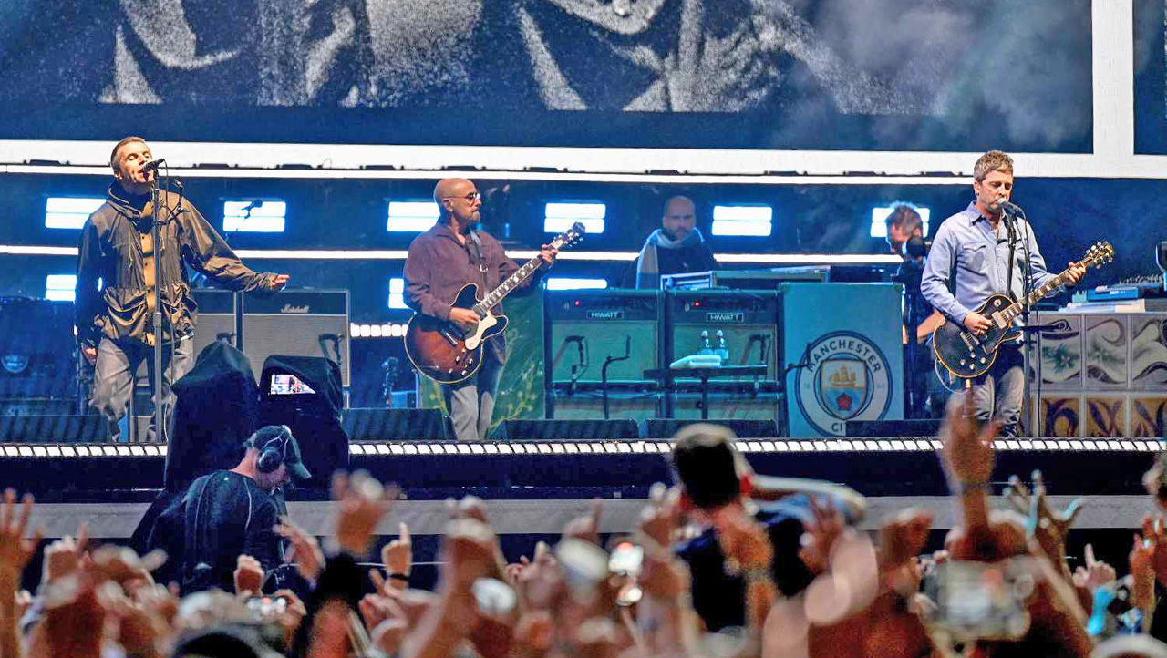 oasis-cardiff