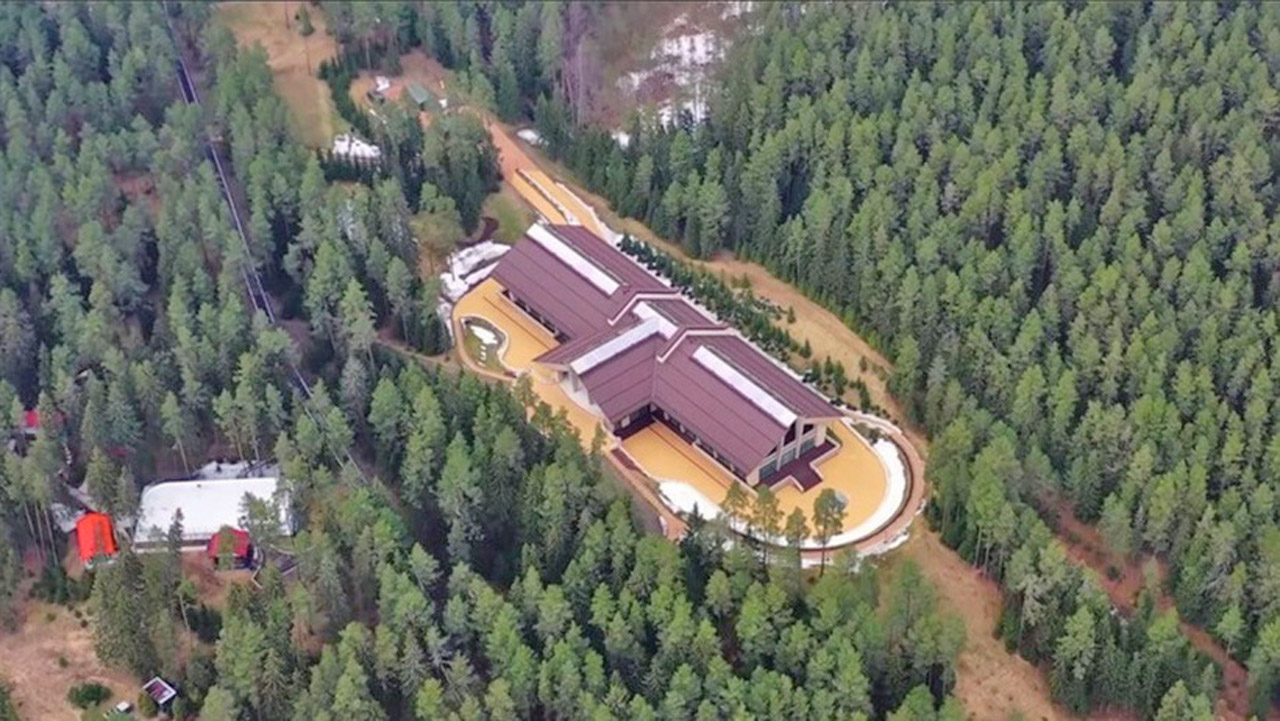 putin-resedinta-novgorod-tw