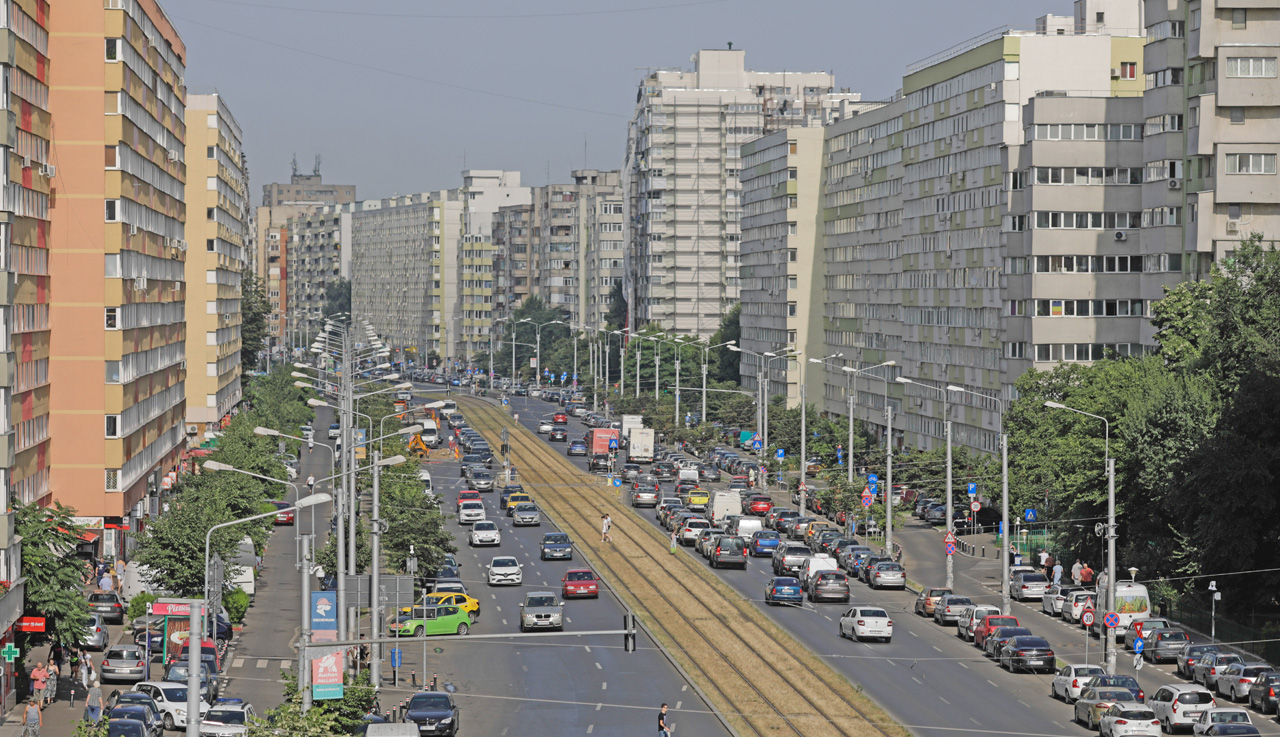 BUCURESTI - NICUSOR DAN - PARCARE CORA PANTELIMON